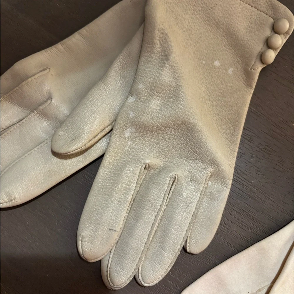 Lot /Collection of Vintage Ladies Gloves